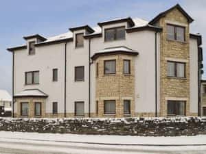 Attractive apartment in a modern development | Glen Apartment, Aviemore