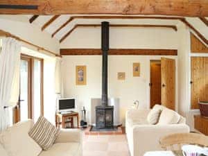 Open plan living space | The Dairy at Copper Beeches, Petersfield