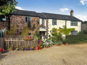 Exterior | 2 West Cottage - West Cottages, Forest of Dean