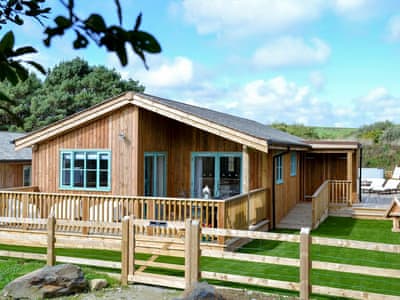 Stunning, eco-timber lodge | Eagle Owl Lodge, St Columb Major, near Padstow