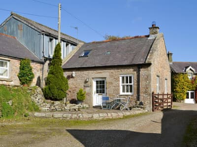 Well presented cottage | Felbridge Cottage - Gibbs Hill Farm, Once Brewed, Bardon Mill, near Hexham