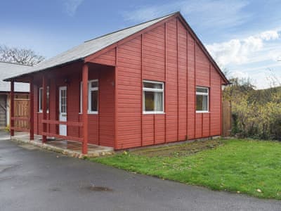 Delightful Yorkshire holiday cottage | Pheasant Lodge, Staithes, near Whitby