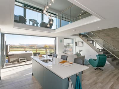 Outstanding open plan holiday home | The Retreat - Broadstone Barns, Ticknall, near Derby