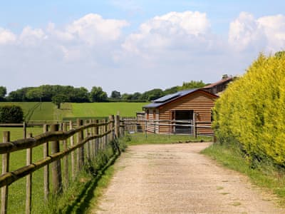 Driveway | Grove Cottage, Stelling Minnis