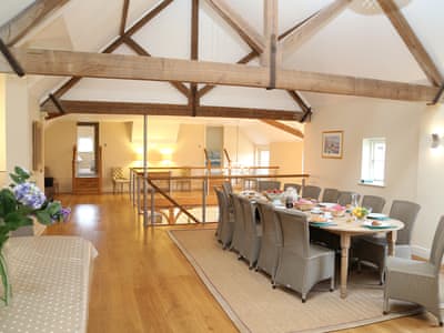 Open plan living space | Finchcocks Oast 33-42, Goudhurst