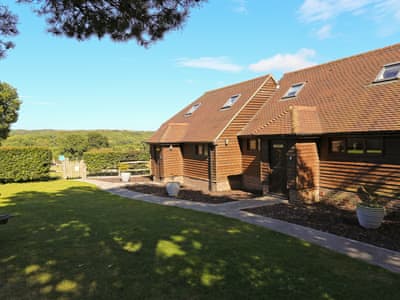 Exterior | Holly Cottage, Uckfield