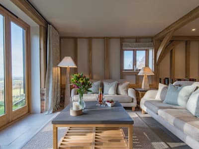 Open plan living space | Little Foxmoor Barn, Leith Hill