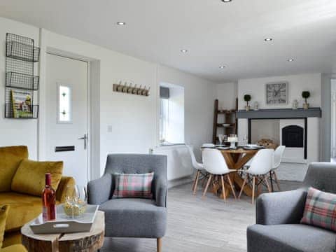 Open plan living space | Ty Canol, Llansaint, near Kidwelly