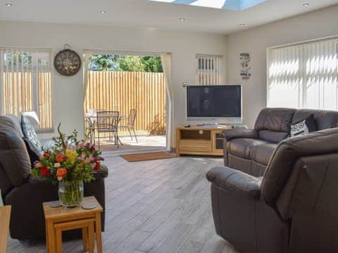 Light and airy l<strong>iving/dining room/orangery</strong> | Albert Apartment, Poole