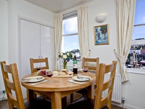 Dining Area | 2 Fishermans Loft - Fisherman&rsquo;s Loft, Brixham