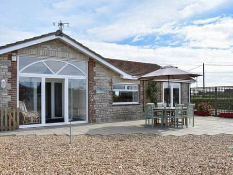 Cosy cottage with gravelled area to the front | Magnolia - St Anne&rsquo;s Cottages, Chickerell, near Weymouth