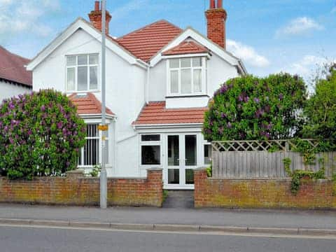 Delightful holiday home | Lilac Villa, Skegness