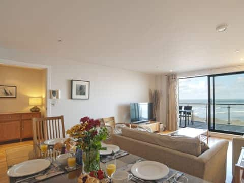 Open plan living space | Sea Side - Nassau Court, Westward Ho!