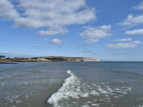 The lovely beaches of Sandown and Shanklin ar right on your doorstep | Little Lismoy, Sandown