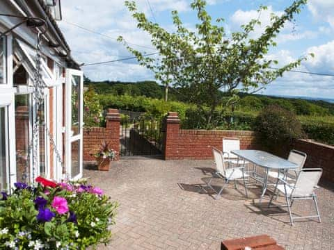 Outdoor area | Shiloh Cottage, Wootton Bridge