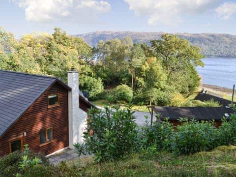 Lovely, spacious, detached property, with loch views | Rowan House, Camus Inas, Salen, near Acharacle