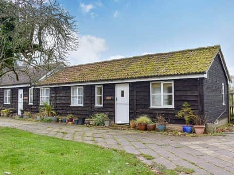 Fantastic holiday home | Rose Cottage - Hillyground Cottages, Sturminster Newton