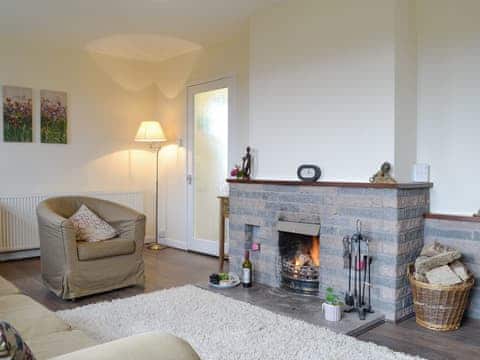 Welcoming living room | Beuchan Bungalow - Beuchan Farm, Keir Mill, Thornhill