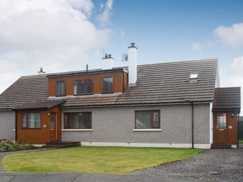 Semi-detached holiday home | Boundary House West, Inverness