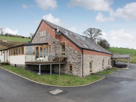 Wonderful detached holiday home | Y Beudy, Pwllglas, near Ruthin