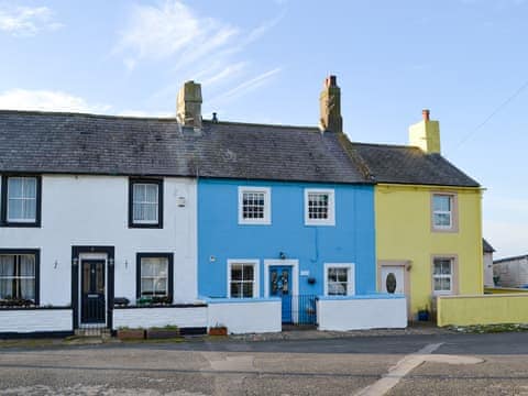 Attractive, terraced seaside cottage | Kirkeway, Allonby, near Maryport