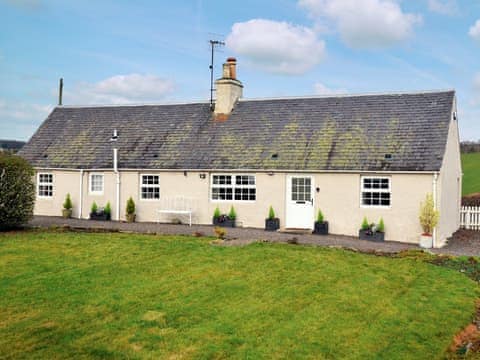 Traditional stone built cottage dating back to the 1700s | The Lodge Cottage, Methven, near Perth