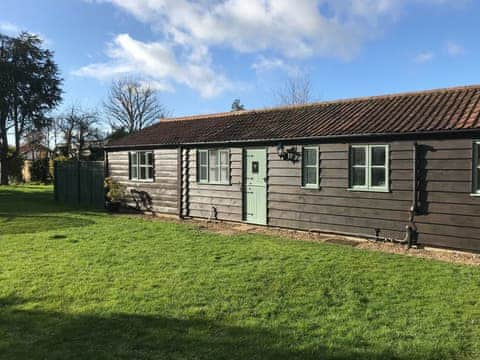 Lovely renovated cottage | Tiptoe, Steeple Ashton, near Trowbridge