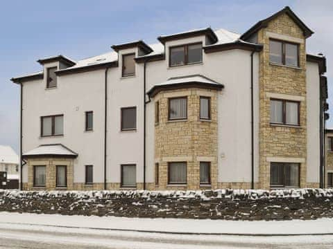 Attractive apartment in a modern development | Glen Apartment, Aviemore