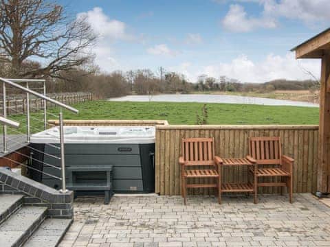 Hot tub | Sunnyside Lodge, Sharpham, near Glastonbury