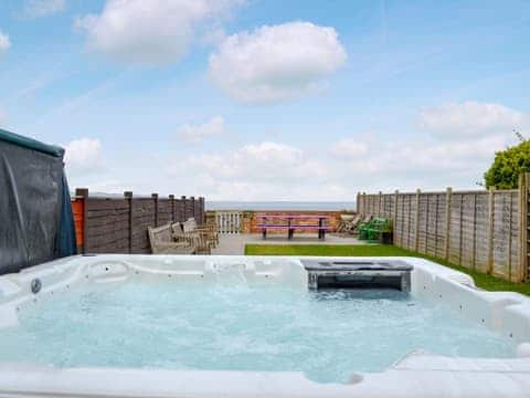 Relaxing private hot tub | Twin Bays House, Scarborough