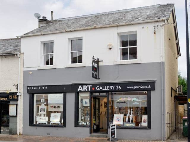 Lovely apartment situated above an art gallery | Skiddaw View, Keswick