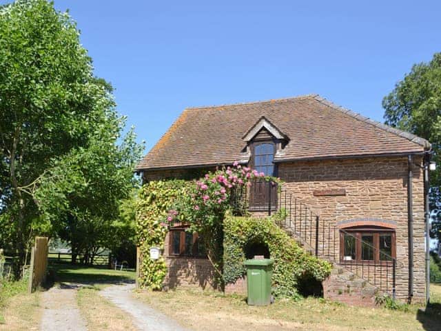 Charming holiday home | The Cider House, Bredenbury, near Leominster