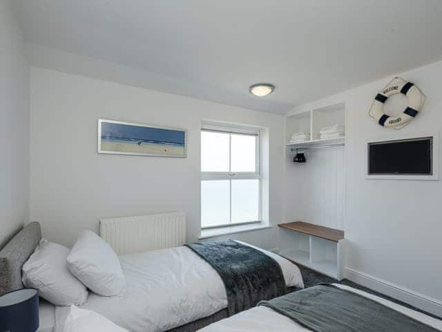 Charming twin bedroom | Marion&rsquo;s Sea View, Overstrand, Cromer