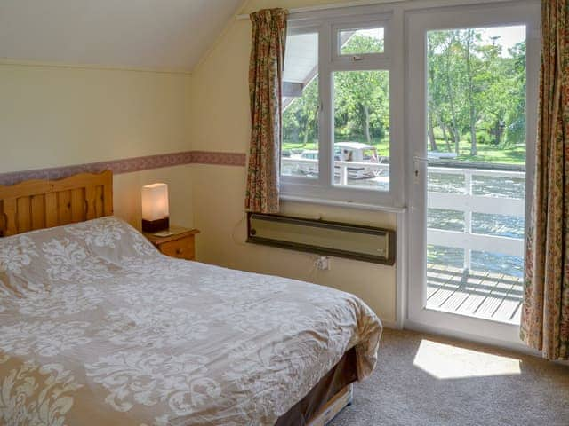 Comfortable double bedroom | Watersedge, Wroxham