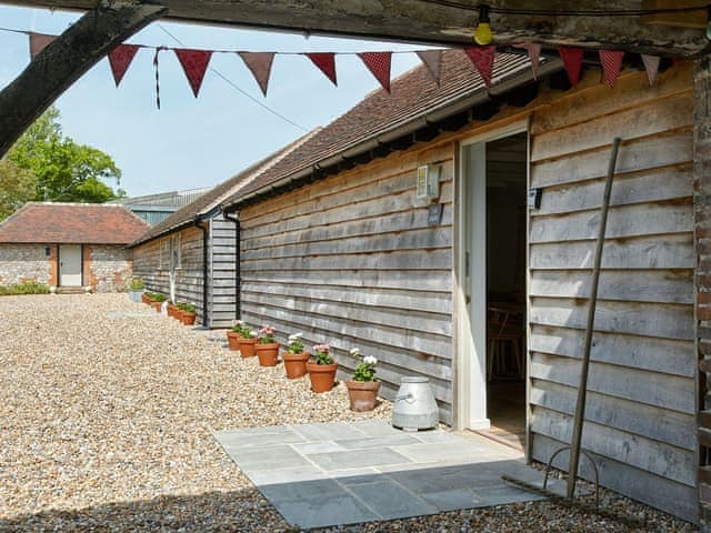 Attractive holiday home | The Dairy, The Stables - The Stables & The Dairy, Birdham, near Chichester