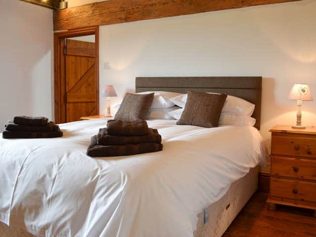 Double bedroom | The Granary - Brockholme Barns, Hornsea