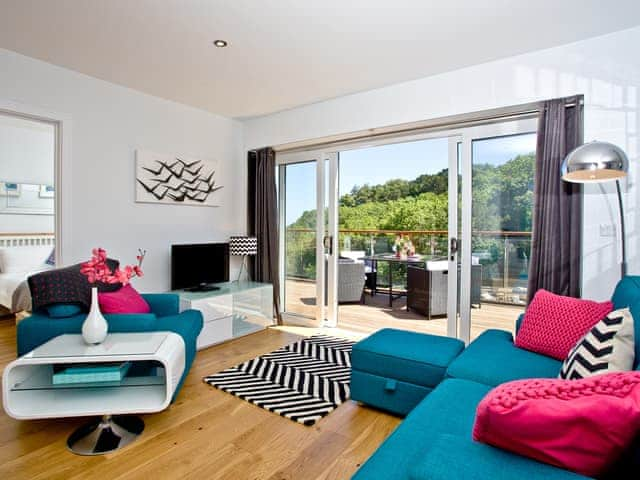 Living area | Lapwing 4 - The Cove, Brixham