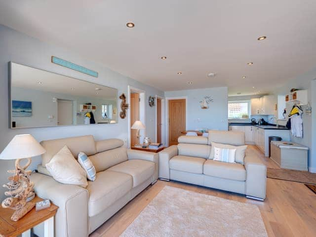 Open plan living space | Puffin 1 - The Cove, Brixham