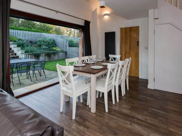 Dining Area | West Barns - Fernhill Farms, Ryde