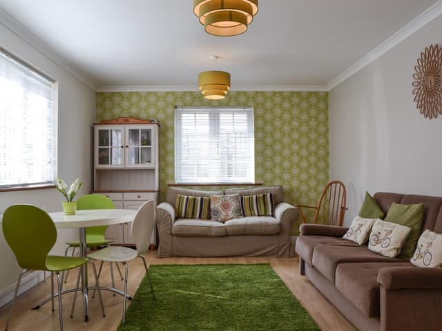 Living room with dining area | Cockle Warren, Hayling Island