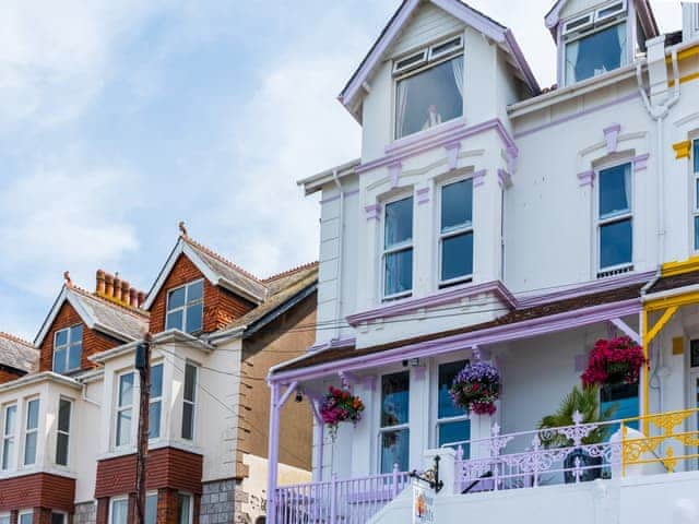 Elegant seaside apartment | The Seahorse - Harbour Lights, Brixham