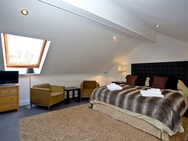 Comfortable and welcoming double bedded room | Rose - Woodland Retreat, Wadebridge