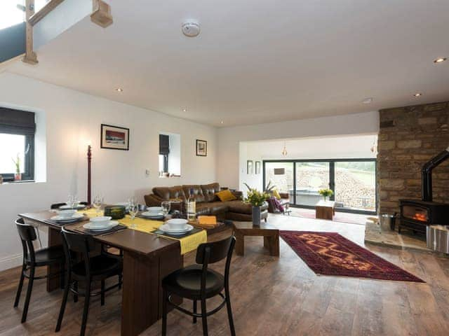 Spacious kitchen and dining area | Moorgate Cottage - Moorgate Farm, Kelbrook, near Barnoldswick