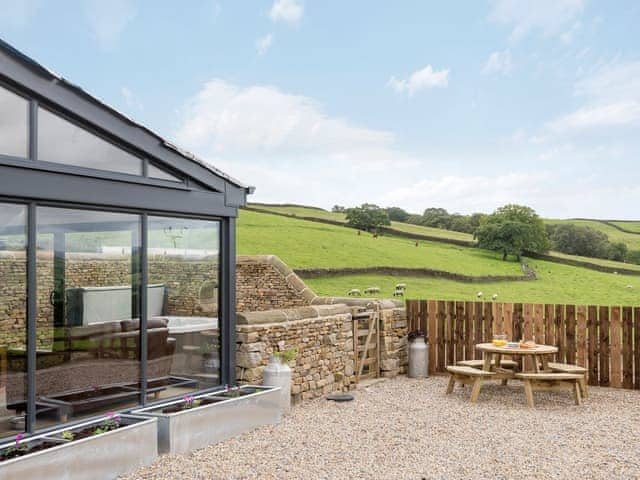 Exterior | Moorgate Cottage - Moorgate Farm, Kelbrook, near Barnoldswick