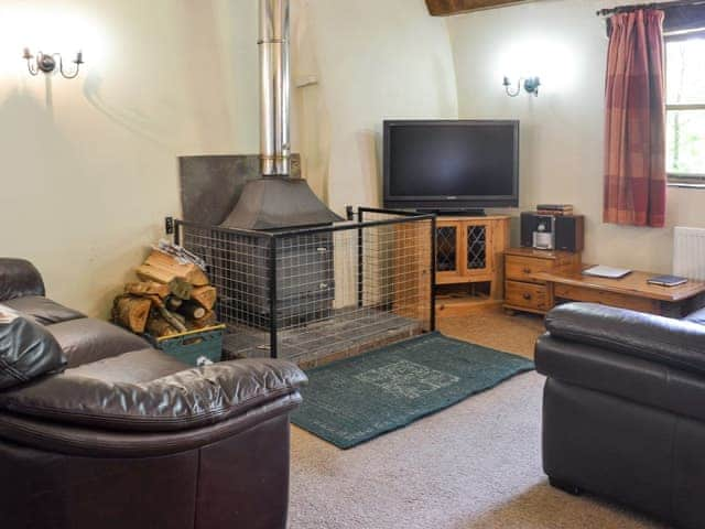 Welcoming living area | Great Meadow - Sherrill Farm Holiday Cottages, Dunterton, near Tavistock