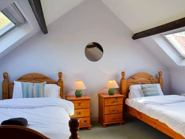 Twin bedroom | Jasmine Cottage - Sands Farm Cottages, Wilton near Pickering