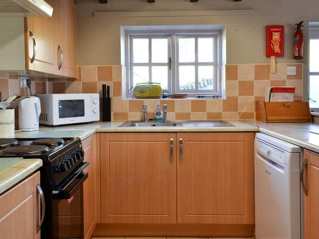 Kitchen and dining area | Rose Cottage - Sands Farm Cottages, Wilton near Pickering