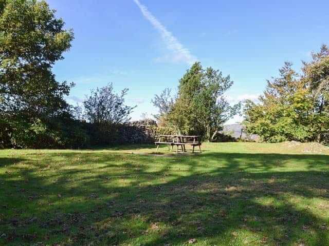 Large mature garden | Birkerthwaite Cottage - Birkerthwaite Cottages, Eskdale