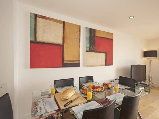 Dining Area | 5 Ocean Point - Ocean Point, Saunton