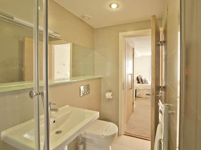 En-suite | 5 Ocean Point - Ocean Point, Saunton